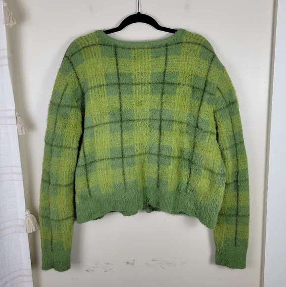 UNIF TY Green Plaid Thick Heavy Button Front Fuzzy Cardigan Sweater Top - Picture 7 of 12